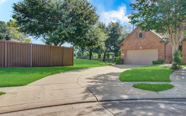 1103 Glenwood Canyon Lane, Houston, TX 77077
