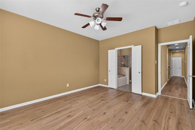 1103 Glenwood Canyon Lane, Houston, TX 77077