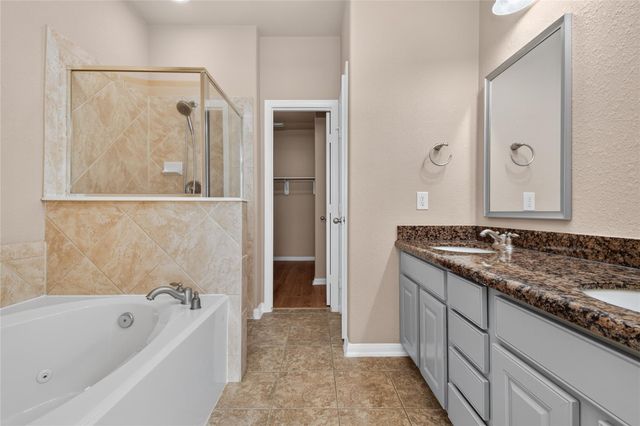 1103 Glenwood Canyon Lane, Houston, TX 77077
