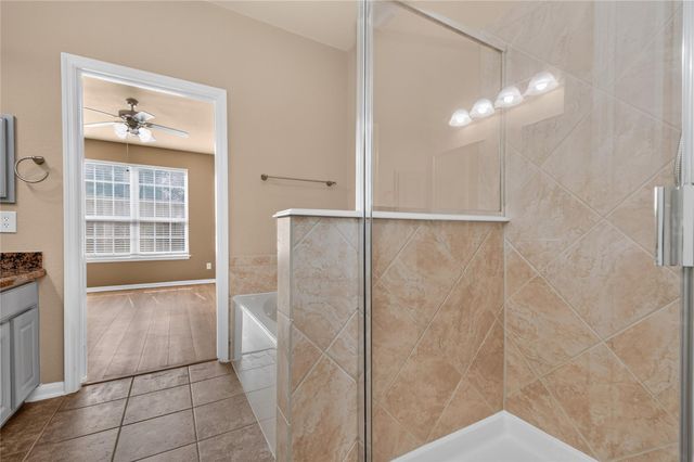 1103 Glenwood Canyon Lane, Houston, TX 77077