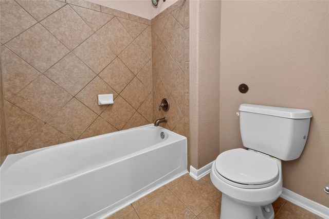 1103 Glenwood Canyon Lane, Houston, TX 77077