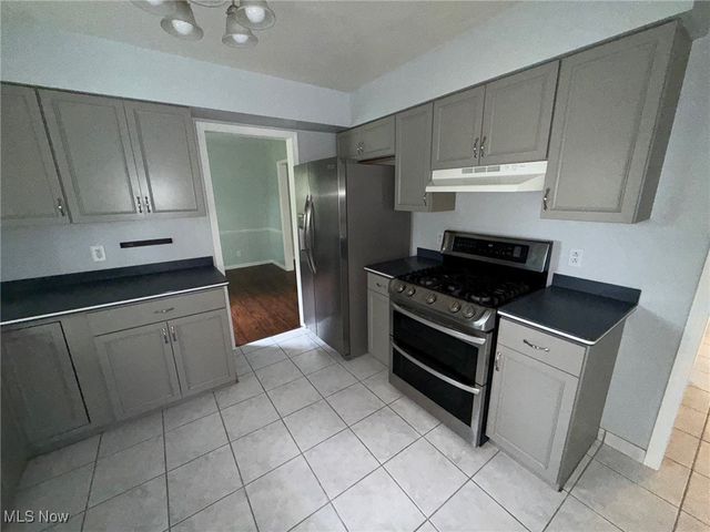 7556 Jaguar Drive, Boardman, OH 44512