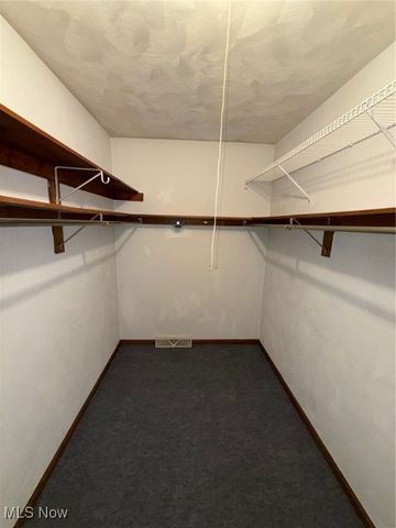 7556 Jaguar Drive, Boardman, OH 44512