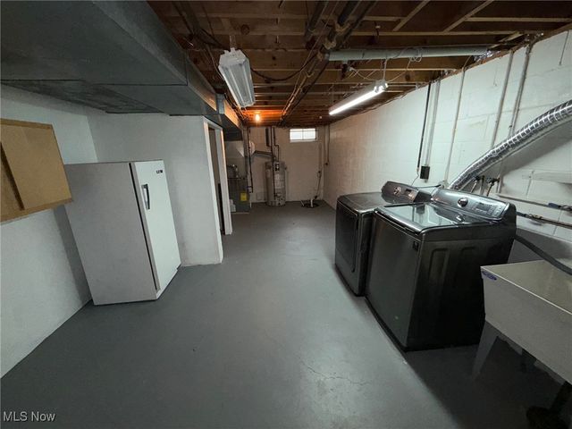 7556 Jaguar Drive, Boardman, OH 44512