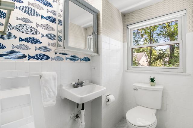 381 Wilson Street, Winnetka, IL 60093