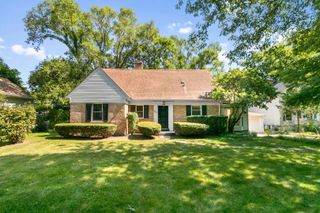 381 Wilson Street, Winnetka, IL 60093
