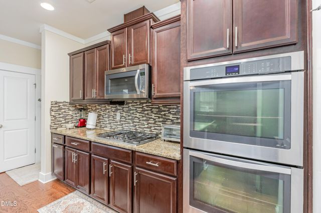9202 Giralda Walk, Raleigh, NC 27617