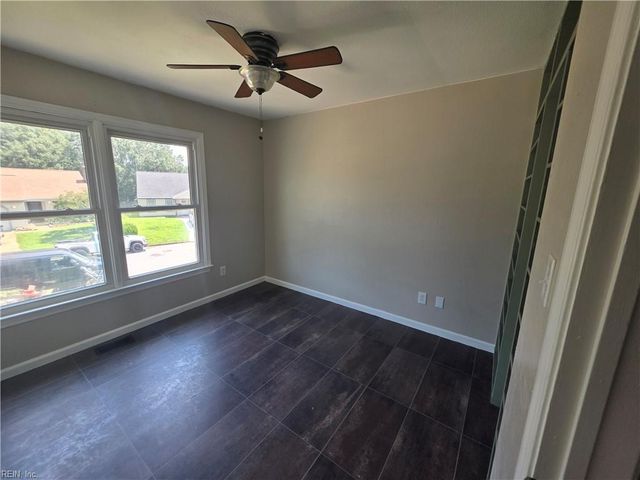 4865 Halwell DR, Virginia Beach, VA 23464