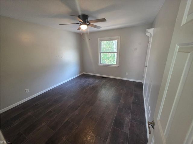 4865 Halwell DR, Virginia Beach, VA 23464
