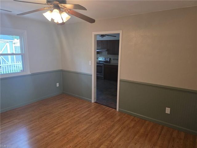 4865 Halwell DR, Virginia Beach, VA 23464