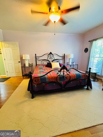 740 Saint Ives Lane, Athens, GA 30606