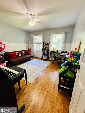 740 Saint Ives Lane, Athens, GA 30606