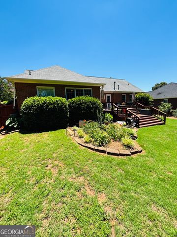 740 Saint Ives Lane, Athens, GA 30606