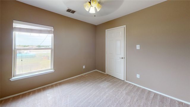 6080 County Road 939, Nevada, TX 75173