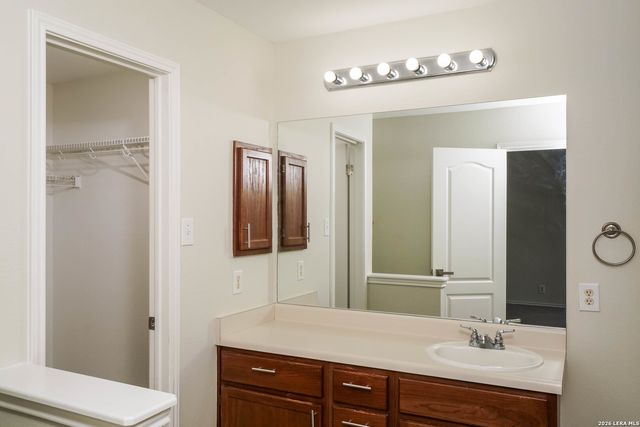 10734 Tiger Chase, San Antonio, TX 78251