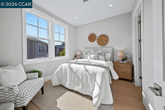 600 Hartz Ave 104, Danville, CA 94526