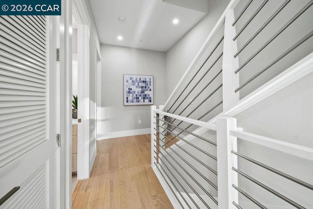 600 Hartz Ave 104, Danville, CA 94526