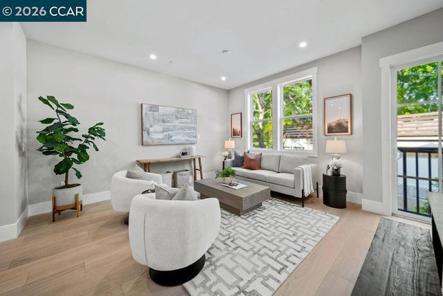 600 Hartz Ave 104, Danville, CA 94526