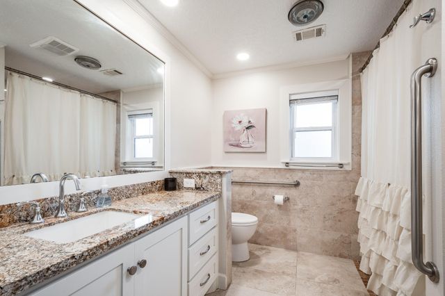 620 Bowie Street, Liberty, TX 77575