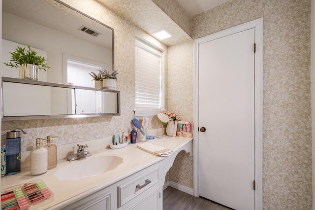 620 Bowie Street, Liberty, TX 77575