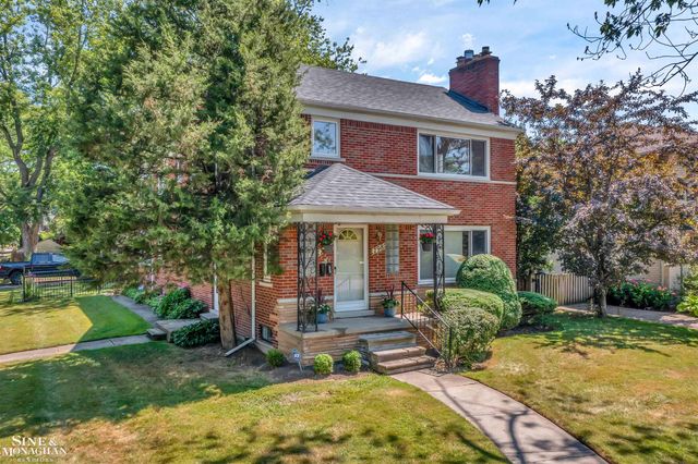 796-798 Harcourt Road, Grosse Pointe Park, MI 48230