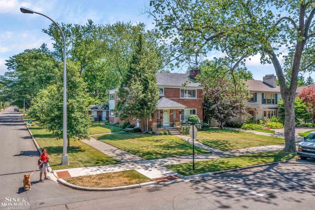 796-798 Harcourt Road, Grosse Pointe Park, MI 48230