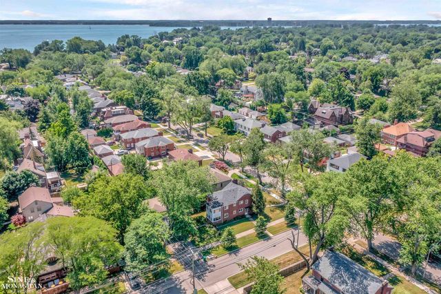 796-798 Harcourt Road, Grosse Pointe Park, MI 48230
