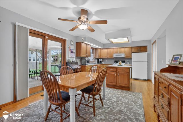 819 Village Drive, Davison, MI 48423