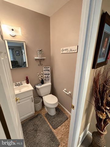 6340 HARDIN RD, Bensalem, PA 19020