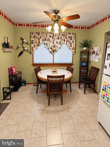 6340 HARDIN RD, Bensalem, PA 19020