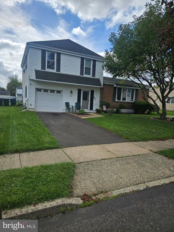 6340 HARDIN RD, Bensalem, PA 19020 — exterior