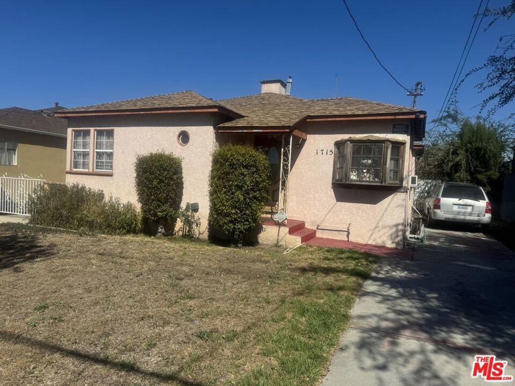 1715 W 107th Street, Los Angeles, CA 90047 — photo 2