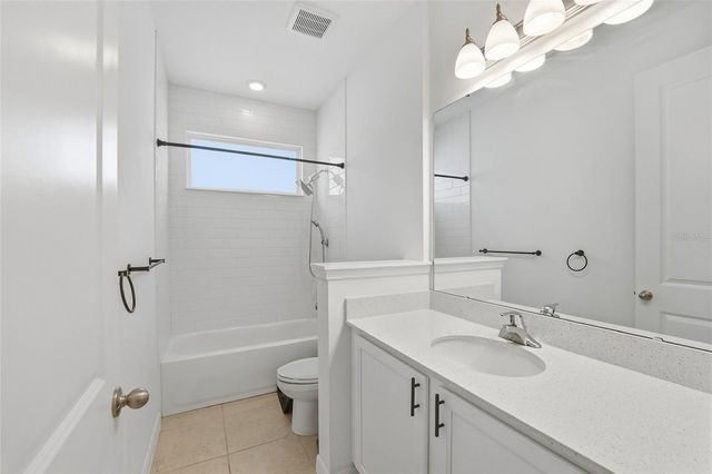 6550 BARNSTORM WAY, St Cloud, FL 34771