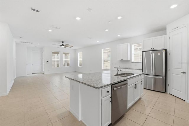 6550 BARNSTORM WAY, St Cloud, FL 34771