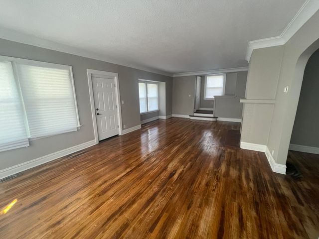 615 Lincoln Street, Gary, IN 46402