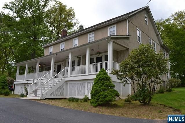 634 Mountain Avenue C, Twp Of Washington, NJ 07676