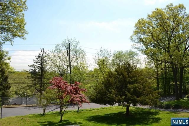 634 Mountain Avenue C, Twp Of Washington, NJ 07676