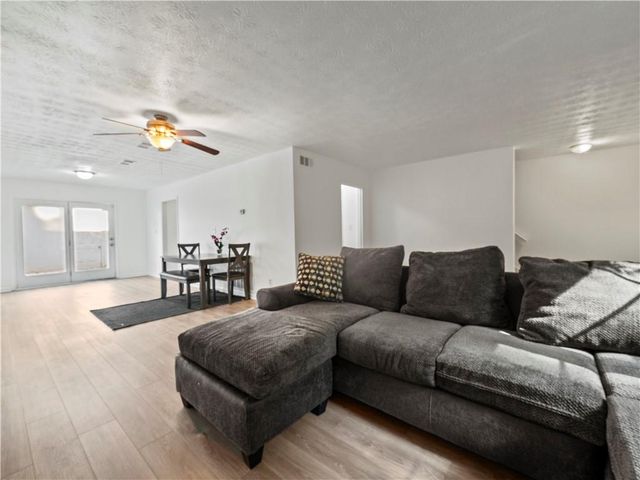 310 Winding River Drive C, Atlanta, GA 30350