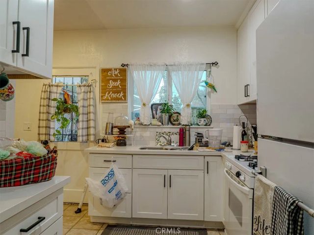 9413 Garfield, Riverside, CA 92503