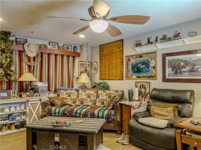 9413 Garfield, Riverside, CA 92503