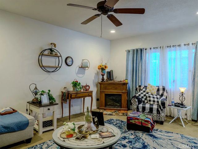 9413 Garfield, Riverside, CA 92503