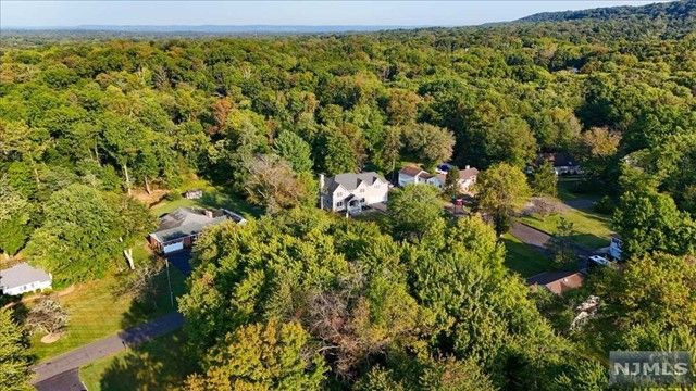 455 Bayberry Road, Bridgewater, NJ 08807
