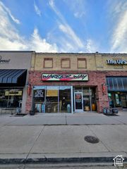 236 S MAIN ST, Springville, UT 84663