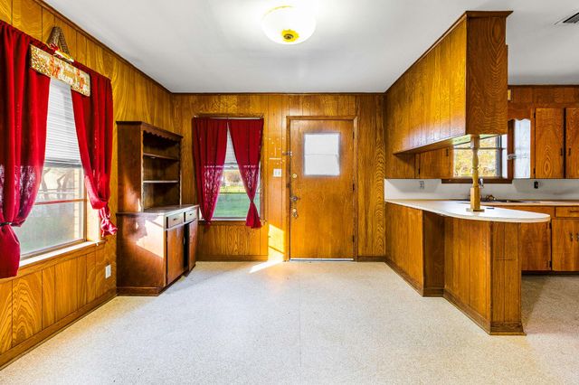 205 Commerce Street N, Madisonville, TX 77864