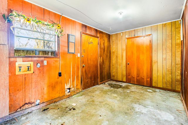 205 Commerce Street N, Madisonville, TX 77864