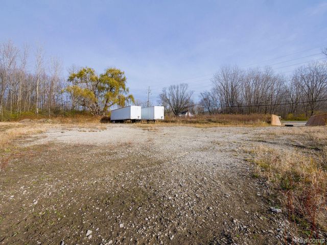 12340 Wahrman Street, Romulus, MI 48174