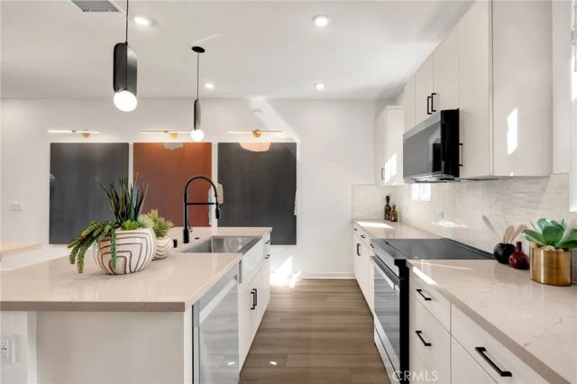 101 S Laxore Street 203, Anaheim, CA 92804