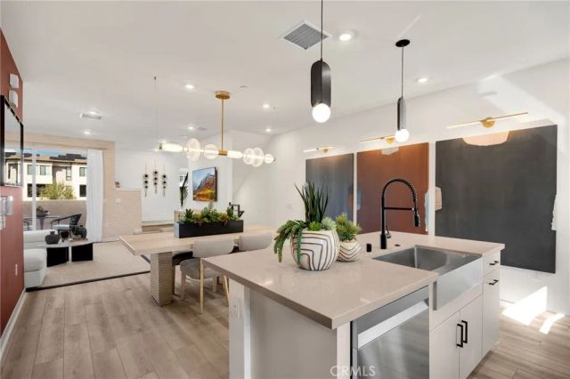 101 S Laxore Street 203, Anaheim, CA 92804