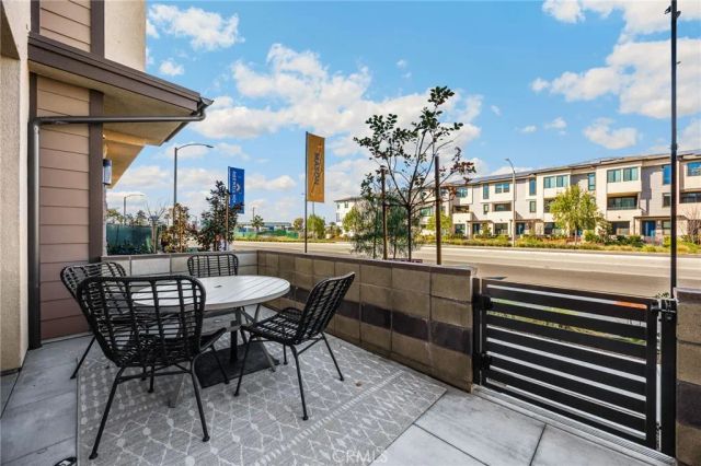 101 S Laxore Street 203, Anaheim, CA 92804