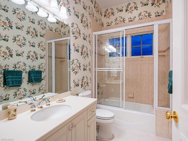 303 CUDDY CT, Naples, FL 34103
